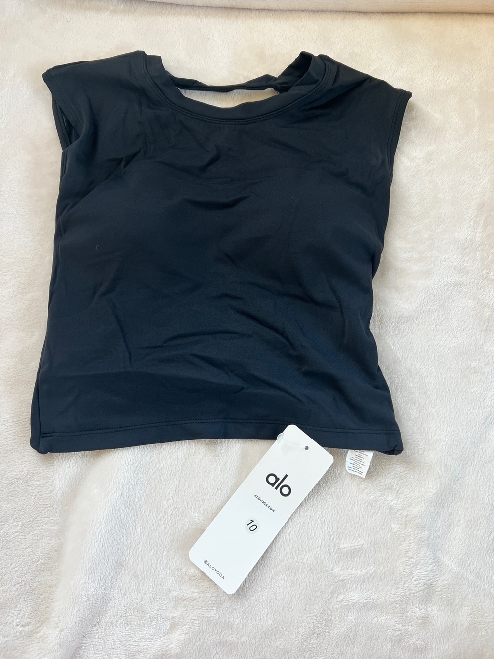 ALO Yoga Black Sleeveless Cropped Tank